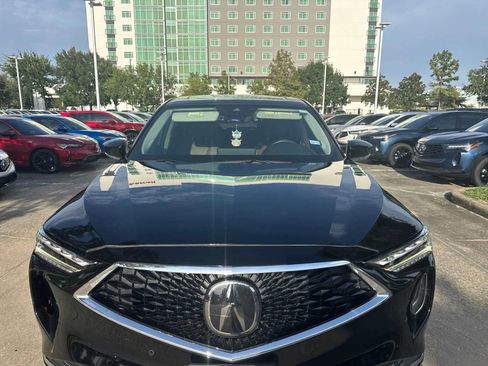Used 2024 Acura MDX SH-AWD w/ Technology Package image 2