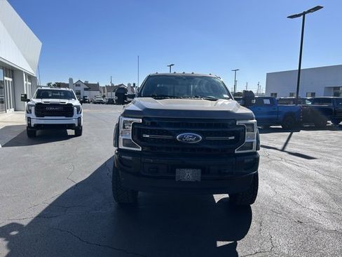 Used 2020 Ford F250 Lariat w/ Lariat Ultimate Package image 3