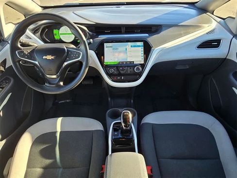Used 2020 Chevrolet Bolt LT image 10