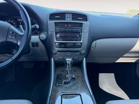 Used 2010 Lexus IS 250 AWD image 9