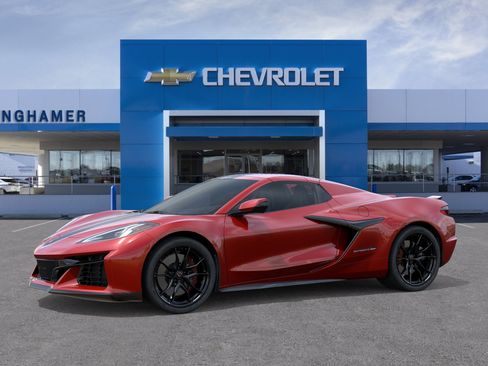 New 2027 Chevrolet Corvette Grand Sport RWD image 2
