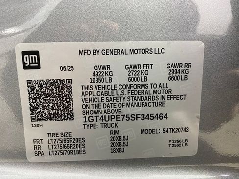 Certified 2025 GMC Sierra 2500 AT4 w/ AT4 Premium Plus Package image 31