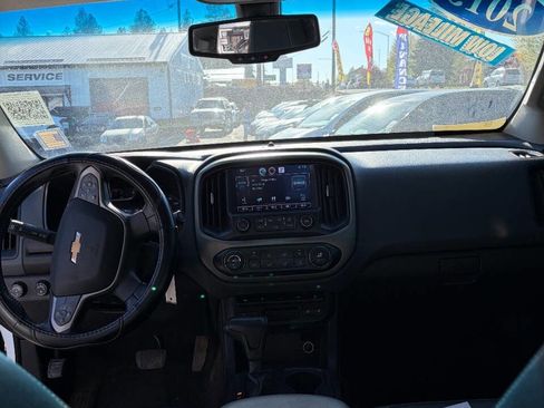 Used 2015 Chevrolet Colorado Z71 AWD/4WD image 13