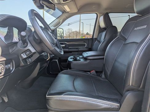 Used 2024 RAM 2500 Laramie image 14
