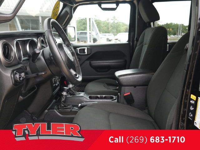 Used 2021 Jeep Gladiator Sport AWD/4WD image 32