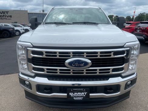 Used 2024 Ford F250 XLT image 28