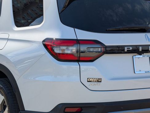 New 2026 Honda Pilot Elite image 13
