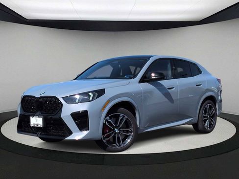 Used 2026 BMW X2 xDrive28i image 1
