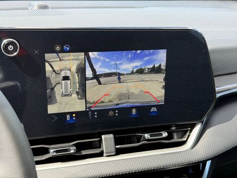 New 2026 Chevrolet Equinox LT FWD image 19