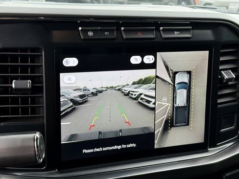 Used 2024 Ford F350 Lariat image 29