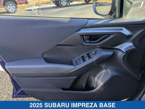 Certified 2025 Subaru Impreza 2.0i image 18