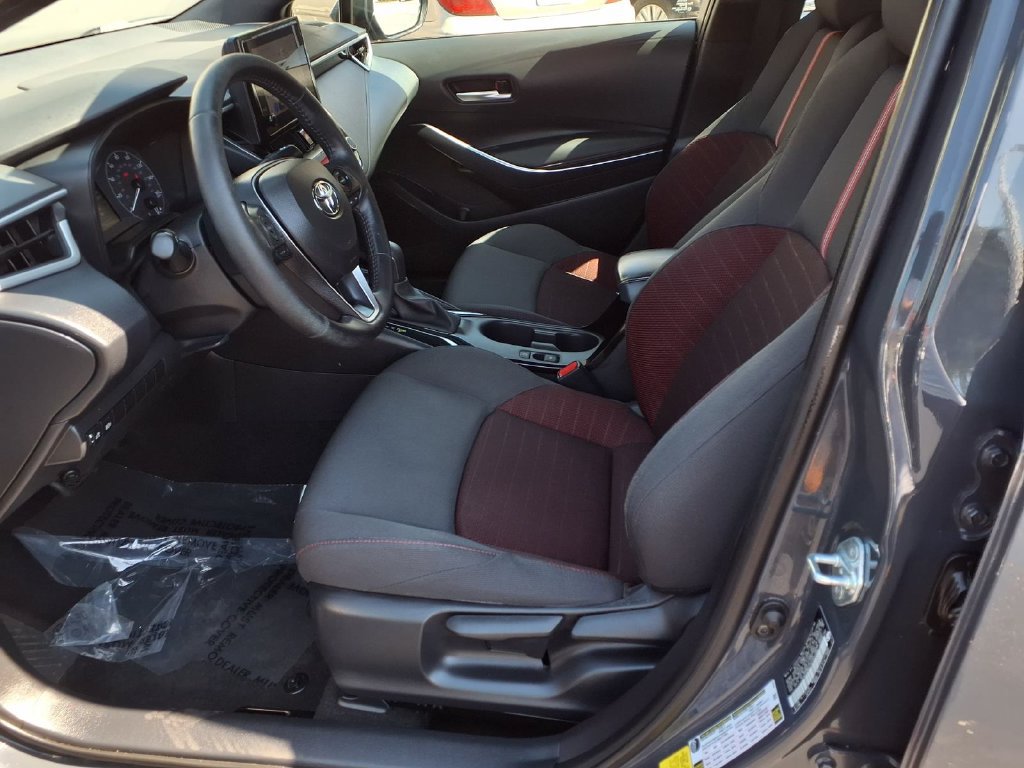 Certified 2023 Toyota Corolla SE w/ SE Premium Package FWD image 18