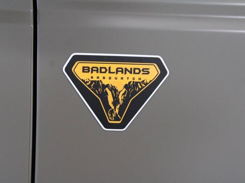 New 2025 Ford Bronco Badlands w/ Matte Film Protection Package image 11