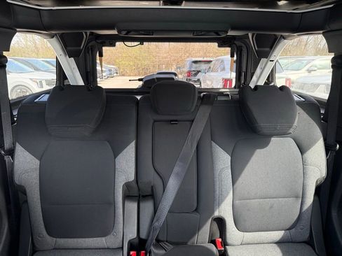 Used 2025 Ford Bronco Big Bend image 37