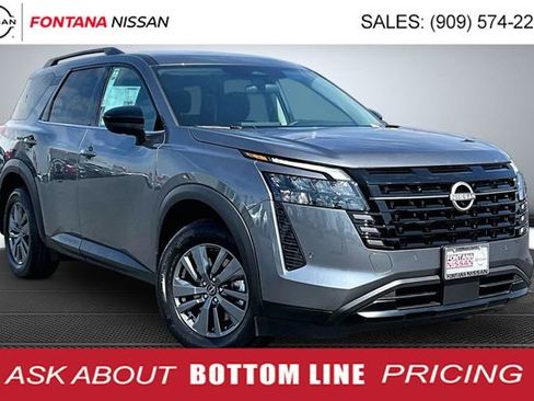 New 2026 Nissan Pathfinder SV FWD image 1