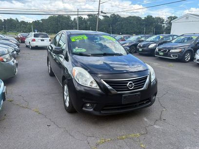 Used 2013 Nissan Versa SL w/ SL Tech Pkg