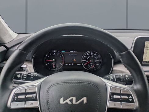Used 2022 Kia Telluride SX w/ SX Prestige Package image 31
