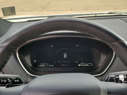 Used 2020 Lincoln Nautilus Reserve w/ Equipment Group 201A image 17