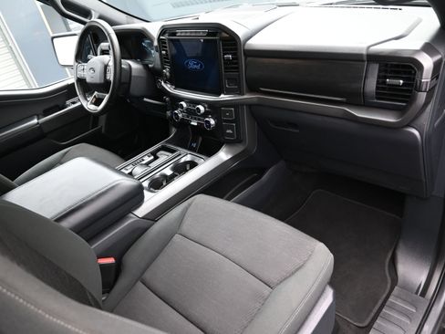 Used 2024 Ford F150 XLT w/ Equipment Group 302A MID image 39