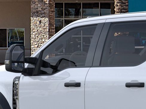 New 2025 Ford F550 4x4 Crew Cab image 20