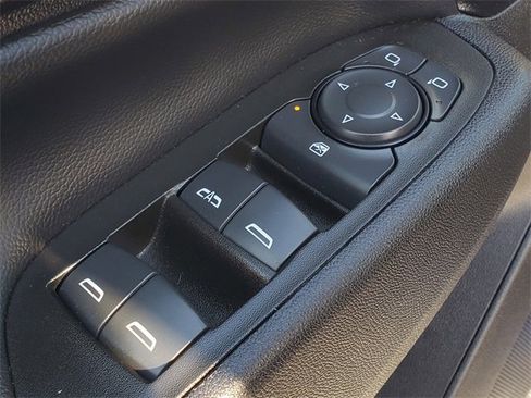 Used 2023 Chevrolet Equinox LT w/ LPO, Floor Liner Package image 12