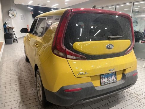 Used 2020 Kia Soul LX image 4