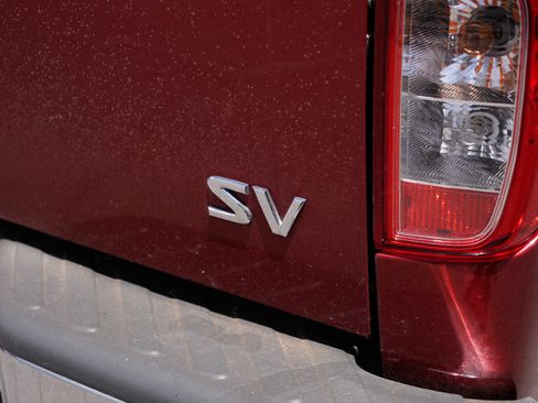Used 2019 Nissan Frontier SV RWD image 11