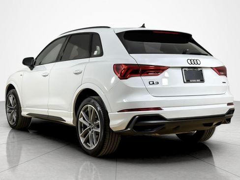 Used 2022 Audi Q3 2.0T Premium AWD/4WD image 3