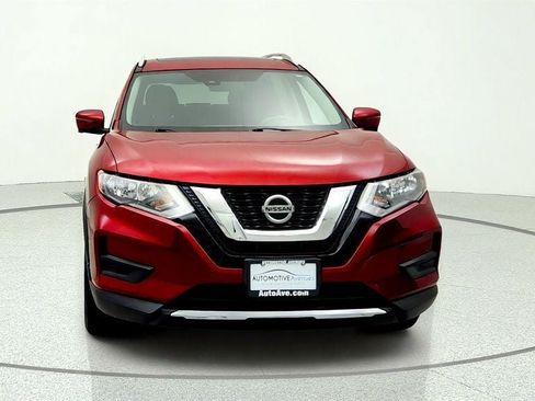Used 2019 Nissan Rogue SV w/ Sun & Sound Touring Package AWD/4WD image 2