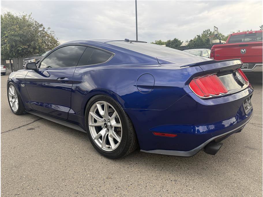Used 2015 Ford Mustang GT Premium w/ Equipment Group 401A RWD image 5