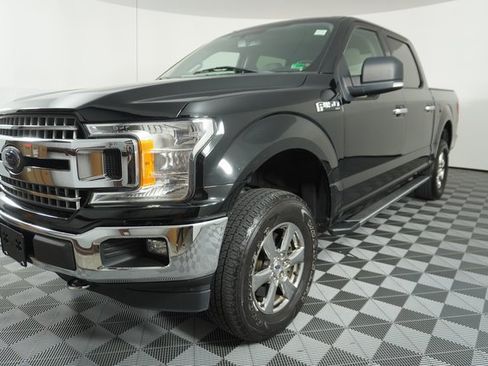 Used 2018 Ford F150 XLT w/ Equipment Group 301A Mid image 3