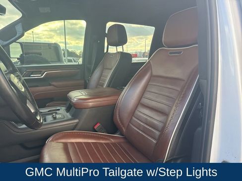 Used 2024 GMC Sierra 2500 Denali Ultimate image 14