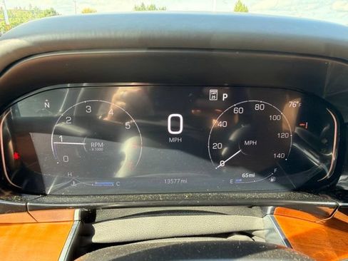 Certified 2024 Jeep Grand Wagoneer L Series III w/ Rear Seat Video Group 1 AWD/4WD image 32
