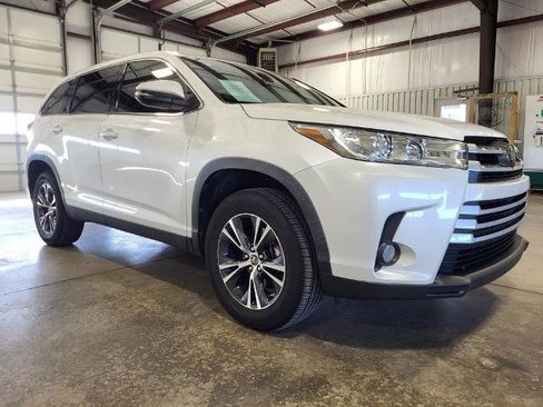 Used 2019 Toyota Highlander Plus image 7