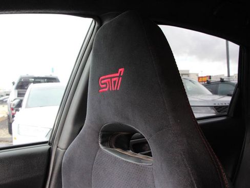Used 2010 Subaru Impreza WRX STI image 41