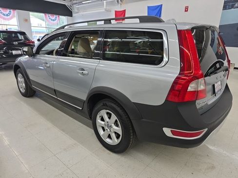 Used 2013 Volvo XC70 3.2 AWD/4WD image 4