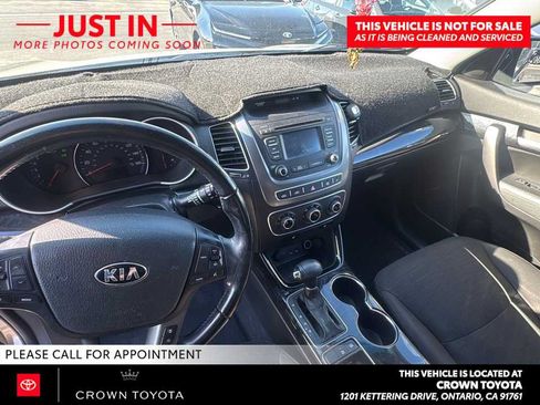 Used 2015 Kia Sorento LX FWD image 6