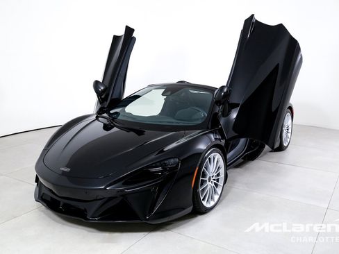 New 2026 McLaren Artura Spider RWD image 6