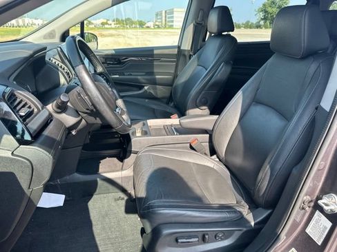 Used 2021 Honda Odyssey Touring image 17