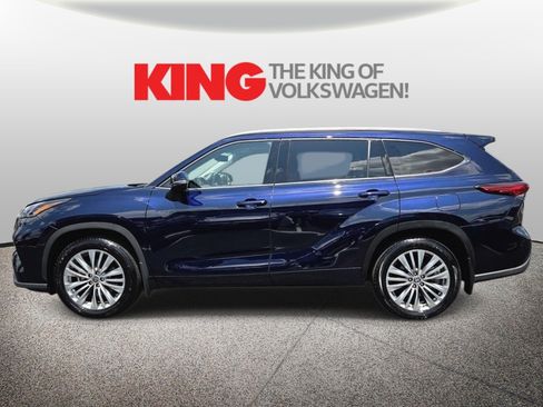 Used 2023 Toyota Highlander Platinum AWD/4WD image 7