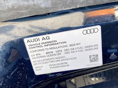 Used 2023 Audi Q7 3.0T Prestige image 32