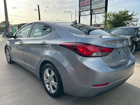 Used 2016 Hyundai Elantra Value Edition FWD image 3