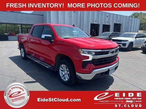 Used 2024 Chevrolet Silverado 1500 LT w/ Protection Package AWD/4WD image 1