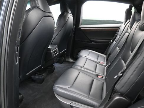 Used 2020 Tesla Model X Long Range AWD/4WD image 28