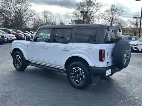 Used 2023 Ford Bronco Outer Banks image 6