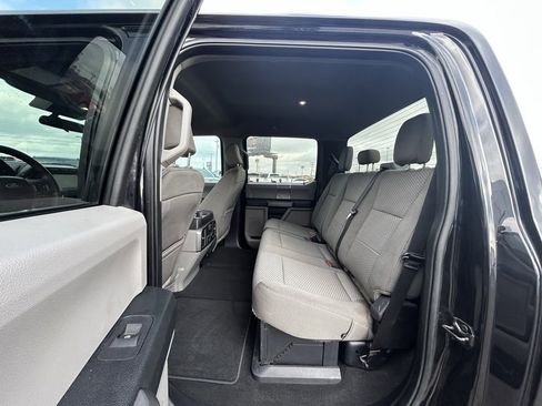 Used 2020 Ford F250 XLT w/ XLT Premium Package image 8