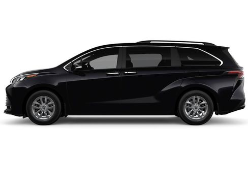 New 2026 Toyota Sienna XLE FWD image 28