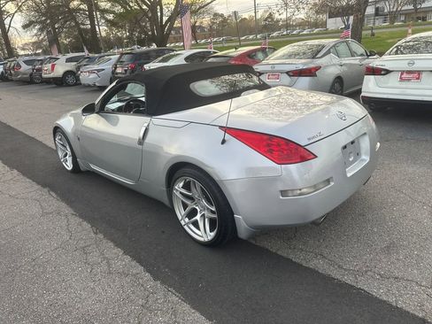 New 2024 RAM 2500 Tradesman w/ Safety Group AWD/4WD image 14