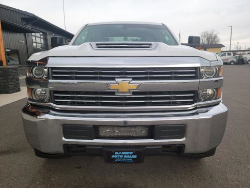 Used 2018 Chevrolet Silverado 2500 W/T w/ WT Fleet Convenience Package image 2