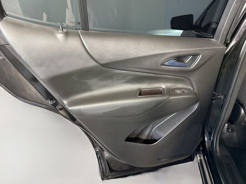 Used 2022 Chevrolet Equinox LT image 26